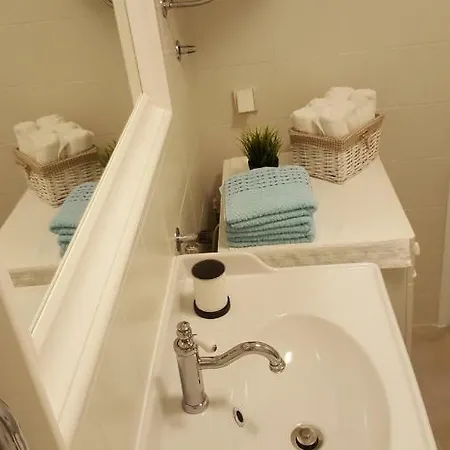 V&a House Semesterbostad Vinkuran