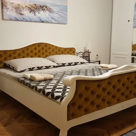 V&a House * Vinkuran